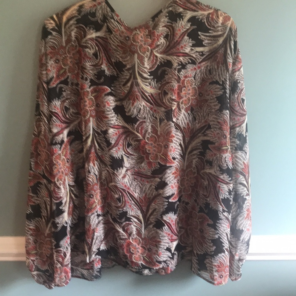 Mango ruffle bow blouse. Sheer lace up front. Floral. Bishop sleeve plus sz 4XL - Picture 10 of 10
